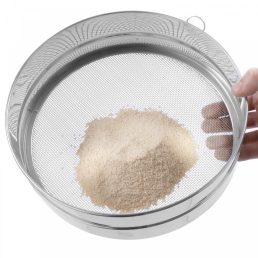  HENDI 637845 Szita zsemlemorzsához, rozsdamentes acél kivitel, 41cm, 1,8x1,8mm-es hálóval